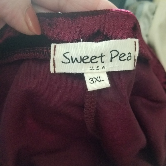 Crushed velvet Dress - Picture 2 of 2